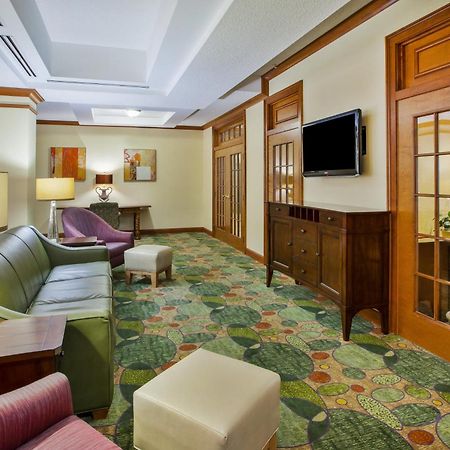 Holiday Inn Express Hotel & Suites Bryan-Montpelier By Ihg Holiday City Extérieur photo
