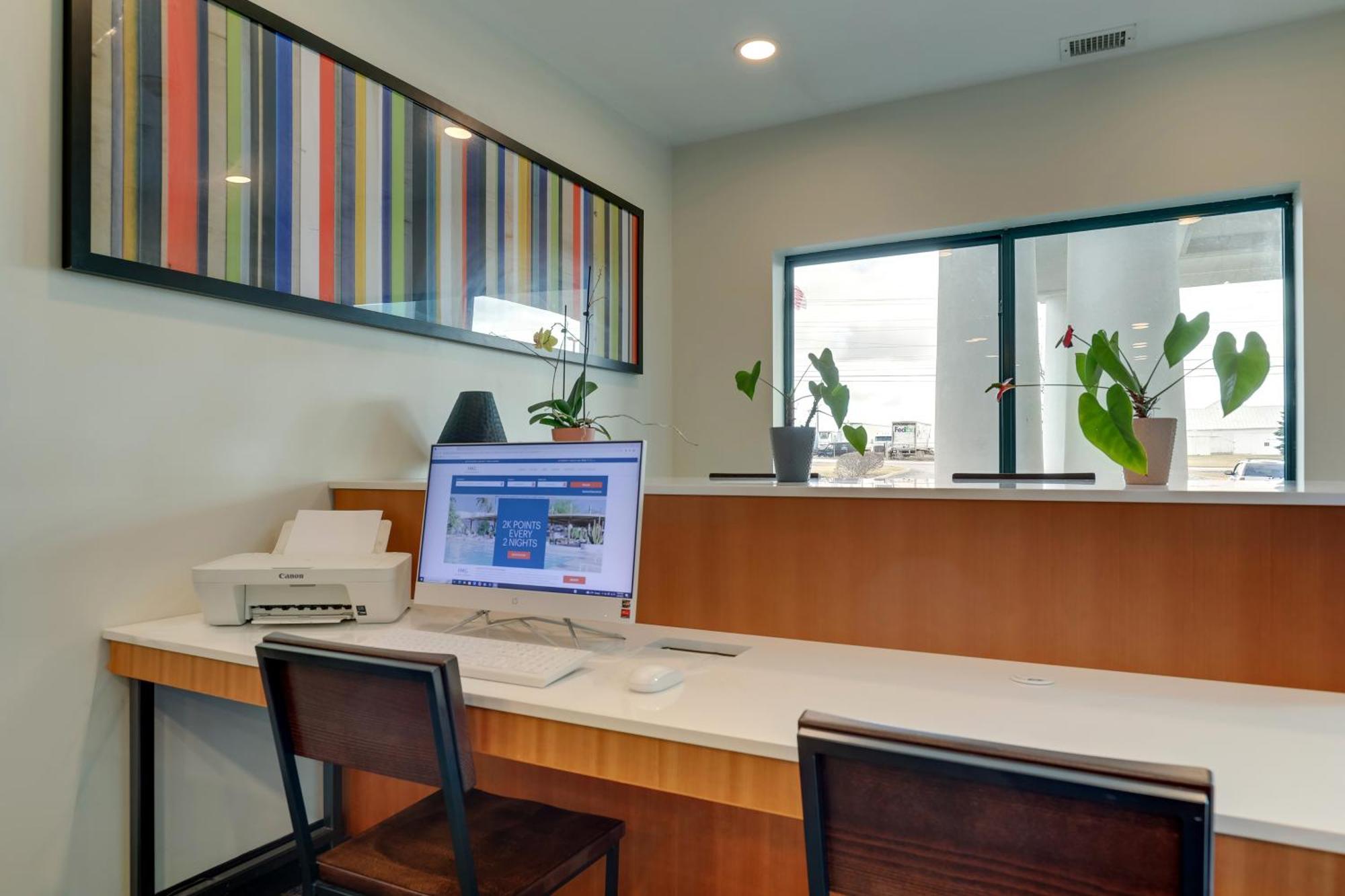 Holiday Inn Express Hotel & Suites Bryan-Montpelier By Ihg Holiday City Extérieur photo