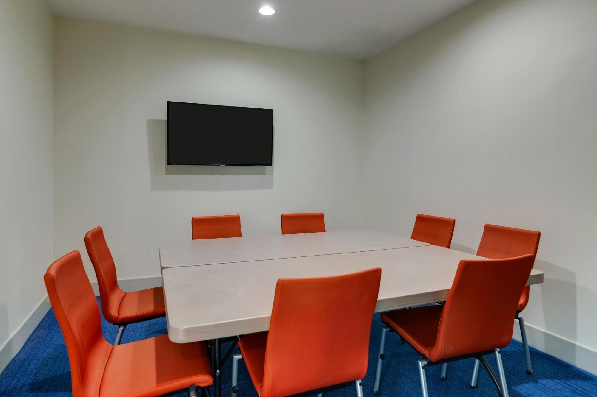 Holiday Inn Express Hotel & Suites Bryan-Montpelier By Ihg Holiday City Extérieur photo