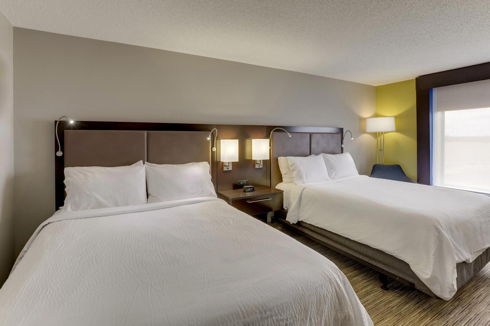 Holiday Inn Express Hotel & Suites Bryan-Montpelier By Ihg Holiday City Extérieur photo