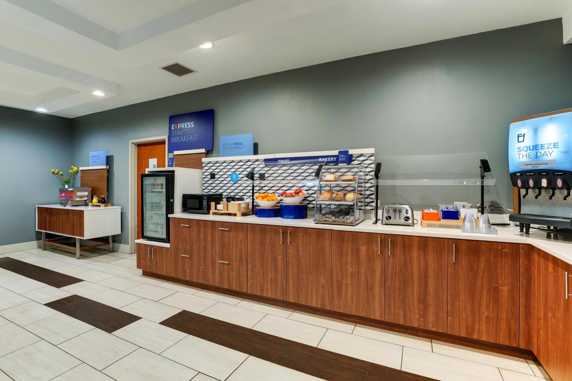 Holiday Inn Express Hotel & Suites Bryan-Montpelier By Ihg Holiday City Extérieur photo