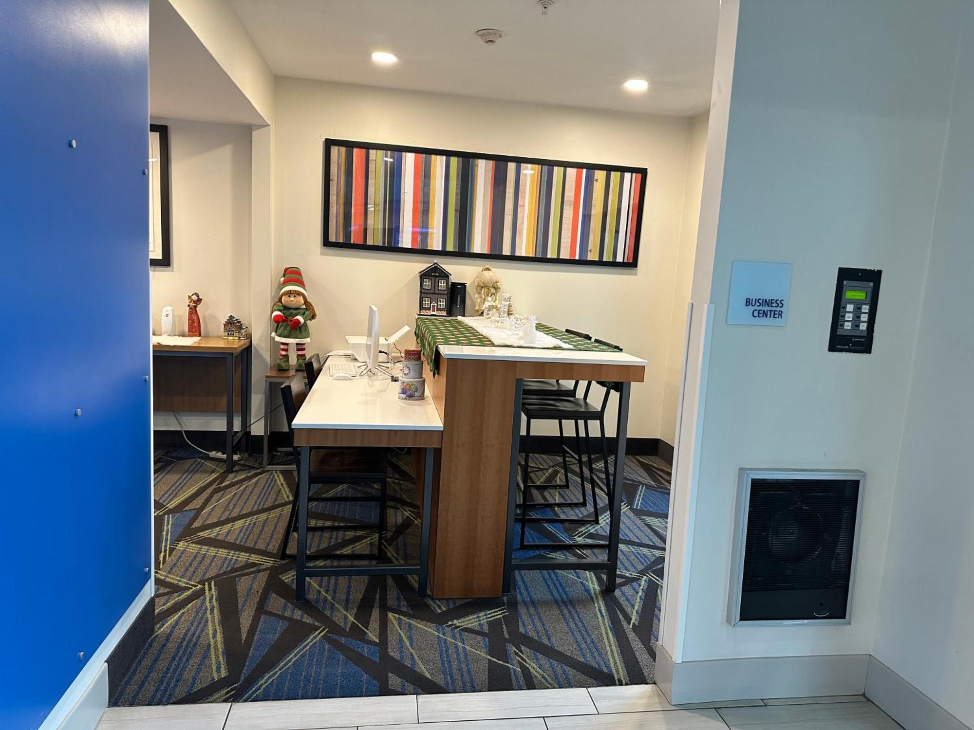 Holiday Inn Express Hotel & Suites Bryan-Montpelier By Ihg Holiday City Extérieur photo